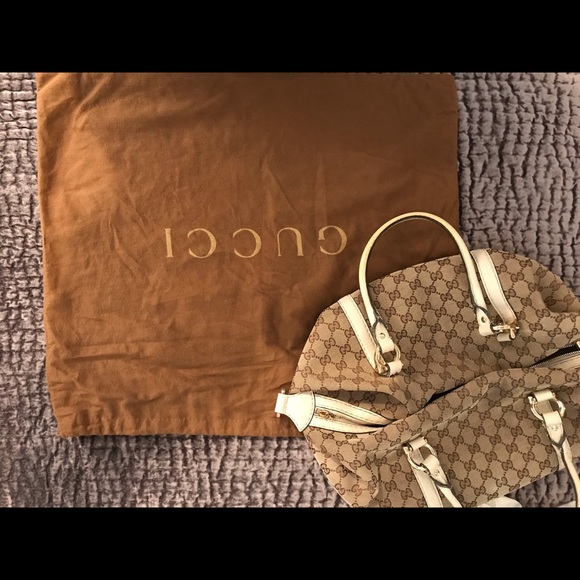 GucciTote! - Picture 6 of 7